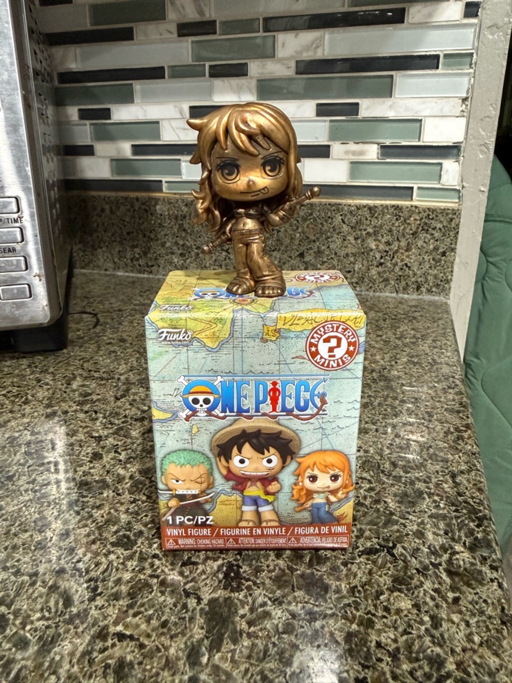 Funko One Piece Mystery Mini Vinyl Figure - Metallic Nami 1/72 Chase Figure!